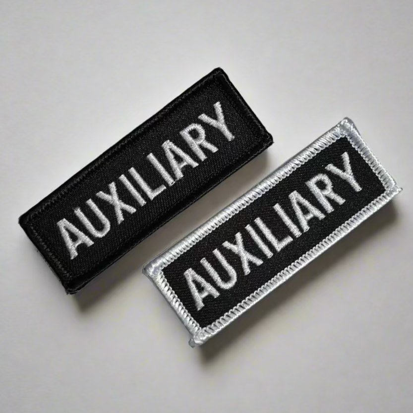 Auxiliary Crest Small Silver