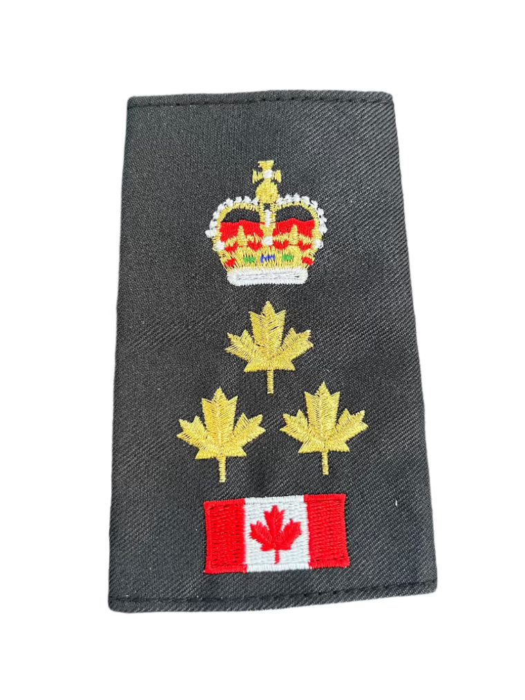 CHIEF Canada Flag # Slip-Ons - EP01CNG